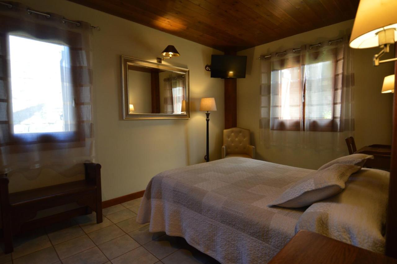 Hotel Rural El Porton De Murillo Broto Exterior photo