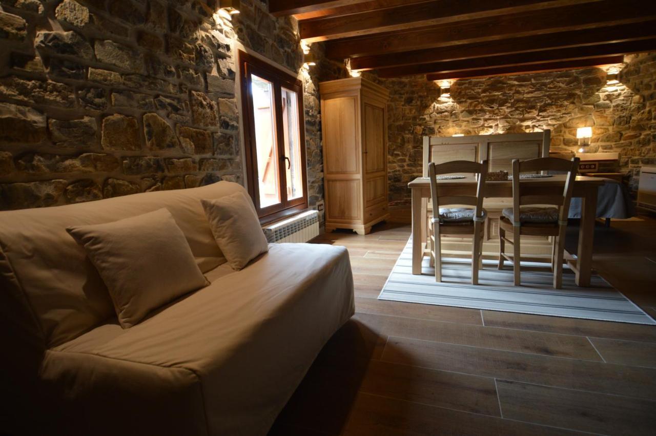 Hotel Rural El Porton De Murillo Broto Exterior photo