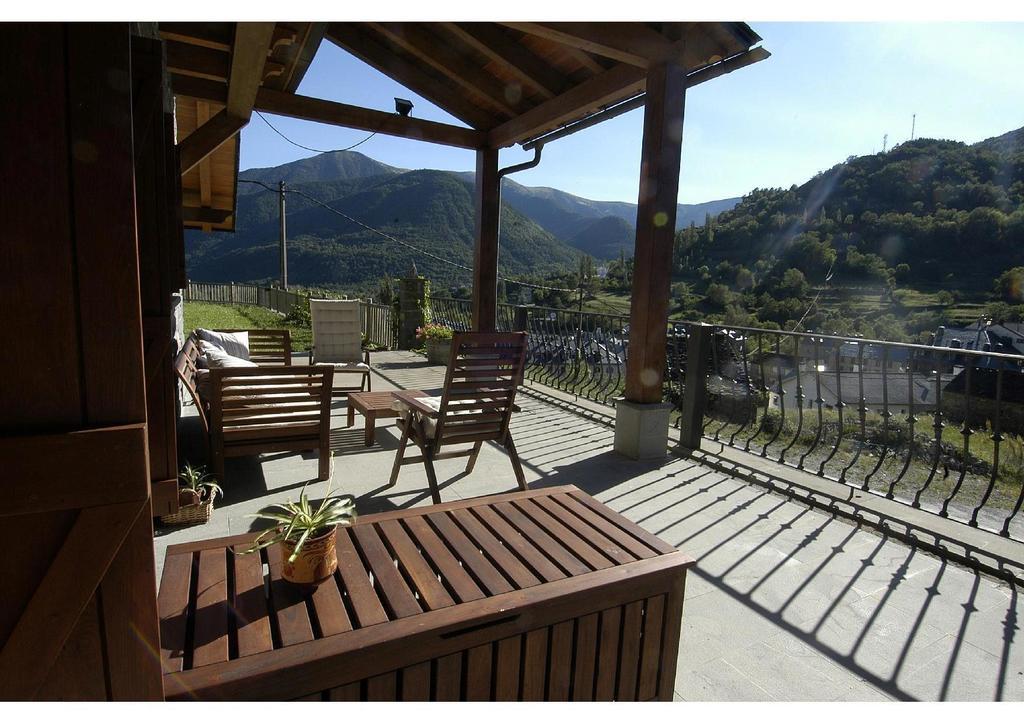 Hotel Rural El Porton De Murillo Broto Exterior photo